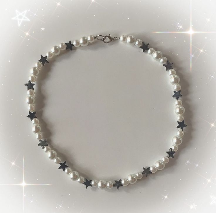 Y2K Style Star & Pearl Bracelet