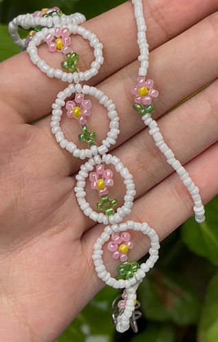 Pink Flower Circle Beaded Bracelet