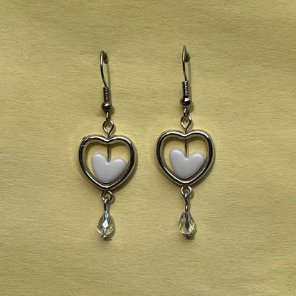 Y2K White Heart Dangle Earrings