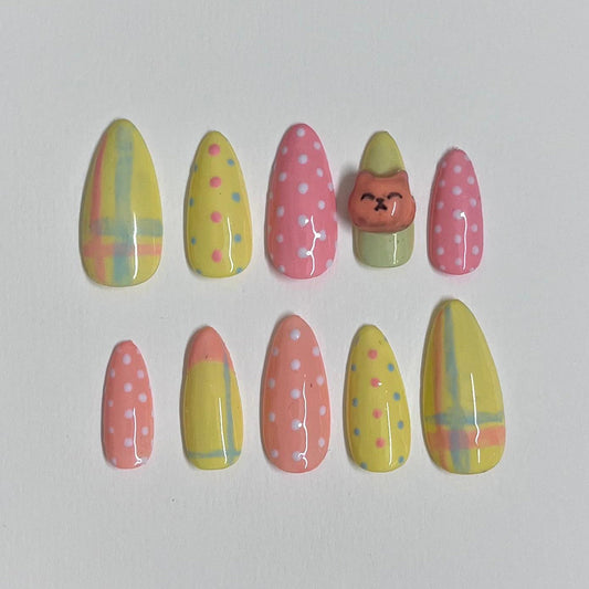 Buttercup Kitten Nails
